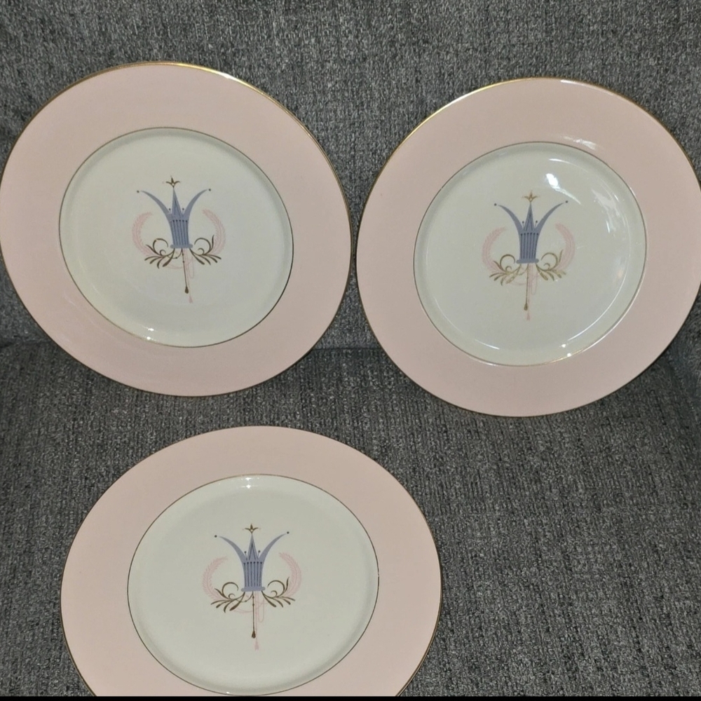 Elegant Pink Royal Slendor Dinner Plates - Set of 3 2 Bowls And One Small Plate